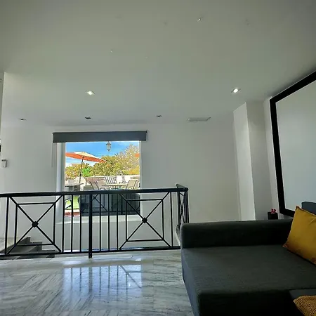 Cabopino With Terrace By Homing * Marbella