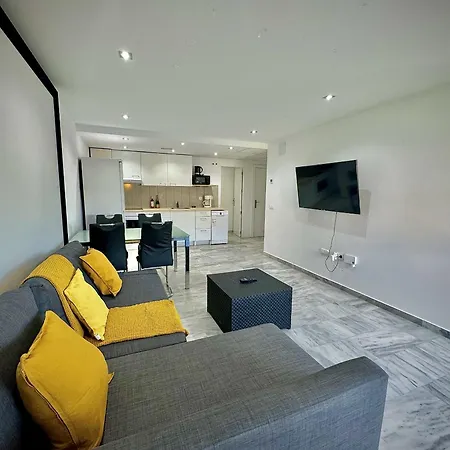 Cabopino With Terrace By Homing Marbella